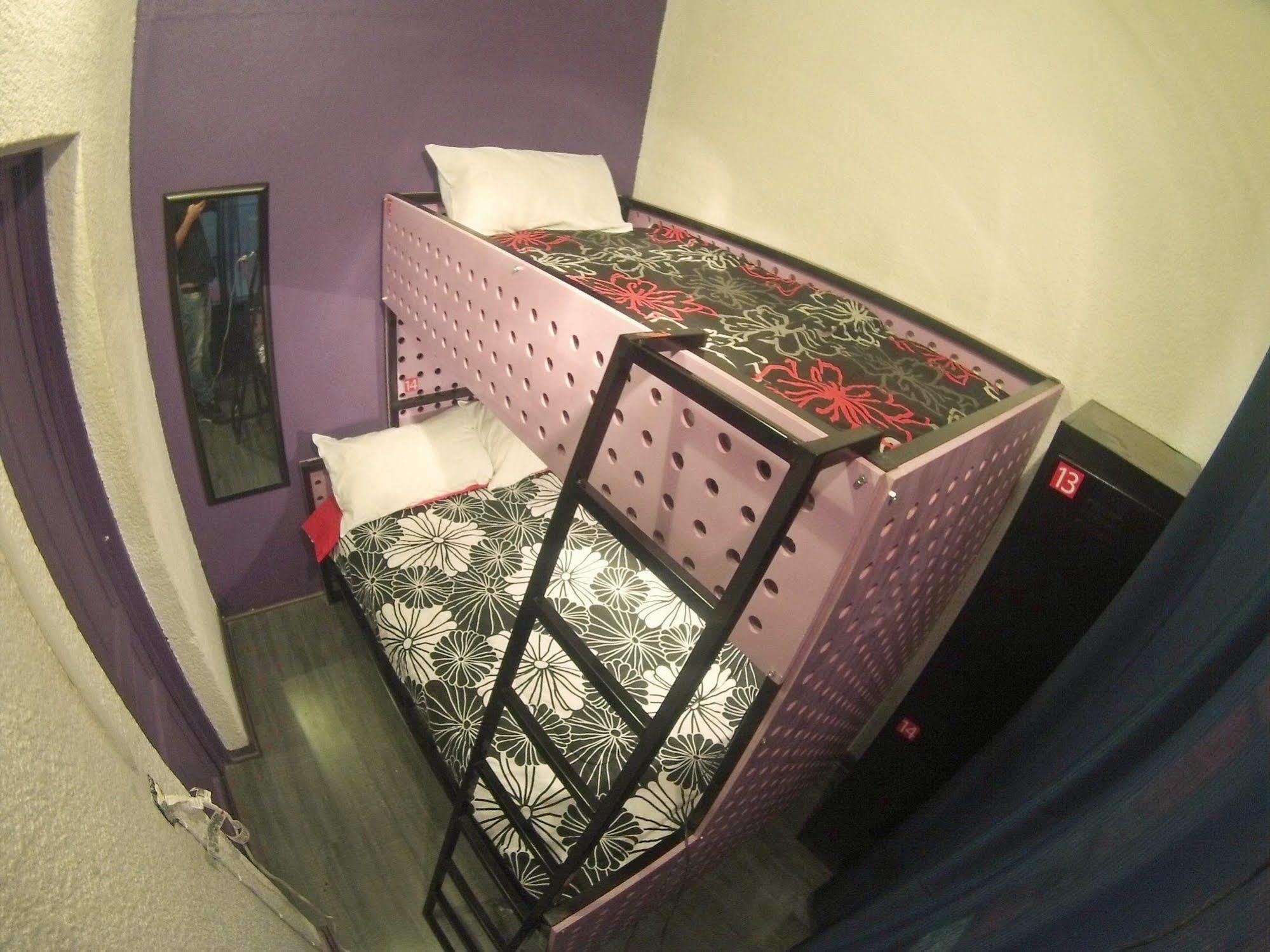 Roomies Hostel Roma Mexico City Exterior photo